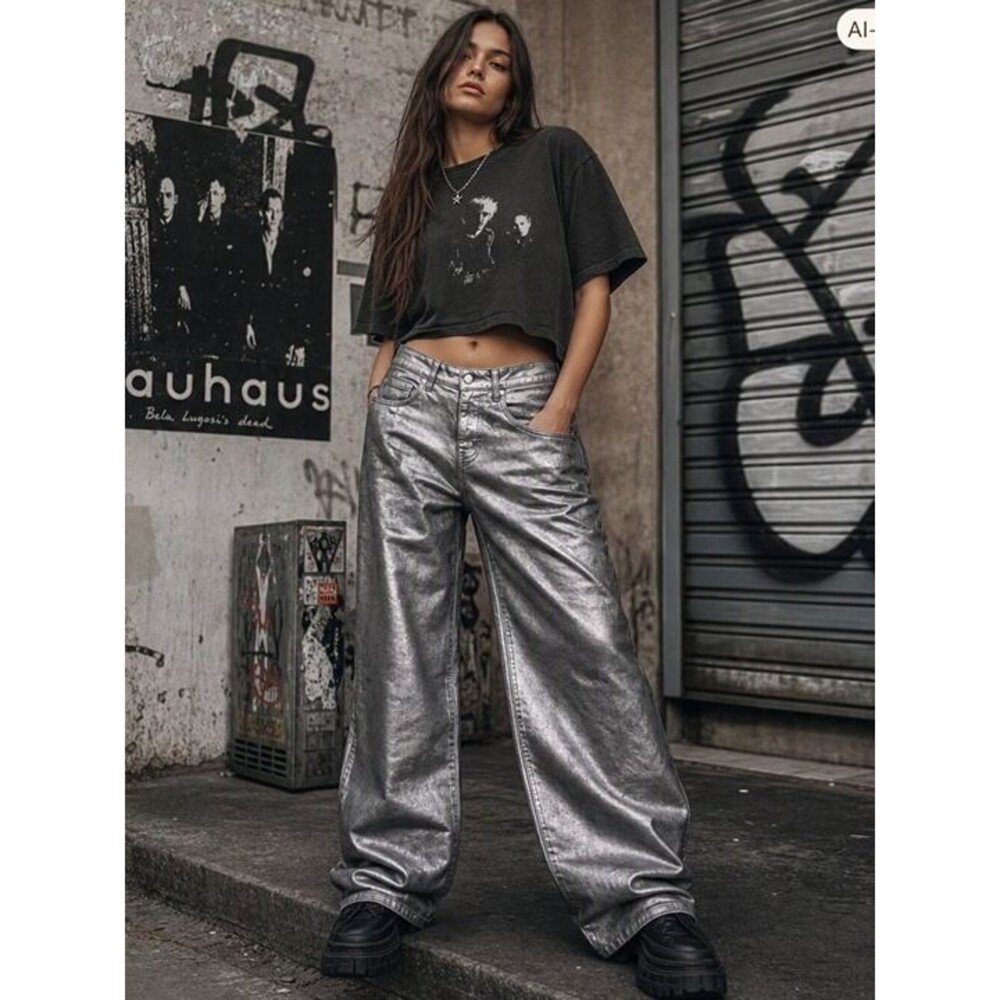 NWT Wild Fable Gunmetal Silver Metallic High Rise Wide Leg Jeans 6